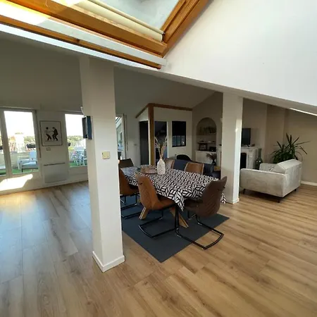 Grand Hypercentre Avec Terrasse Et Parking * Poitiers